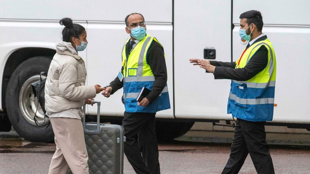 İngiltere, 5 ülkeyi daha 'kırmızı liste'ye ekledi