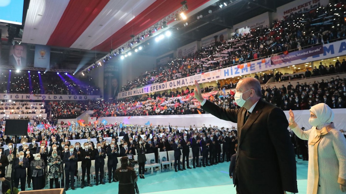 AK Parti ve MHP'nin üye sayısı düştü