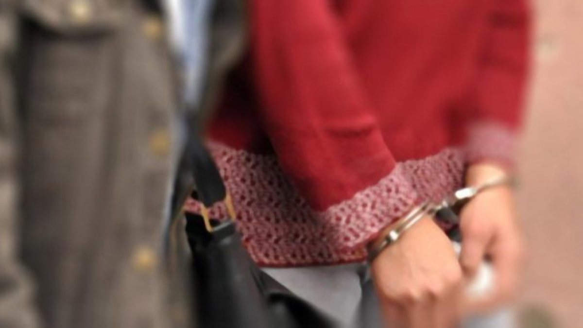 Küçük bebeğini boğarak öldüren kadın tutuklandı