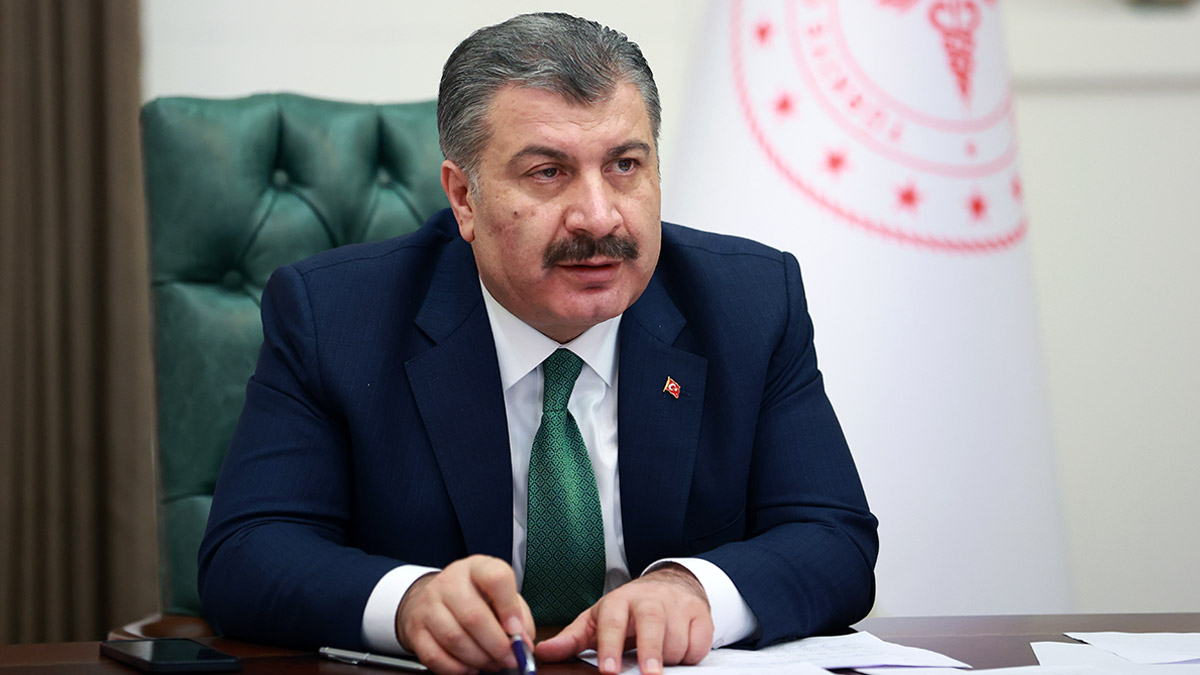 Son dakika! Koca'dan kritik uyarı: Aktif vakalar gençlerde artıyor