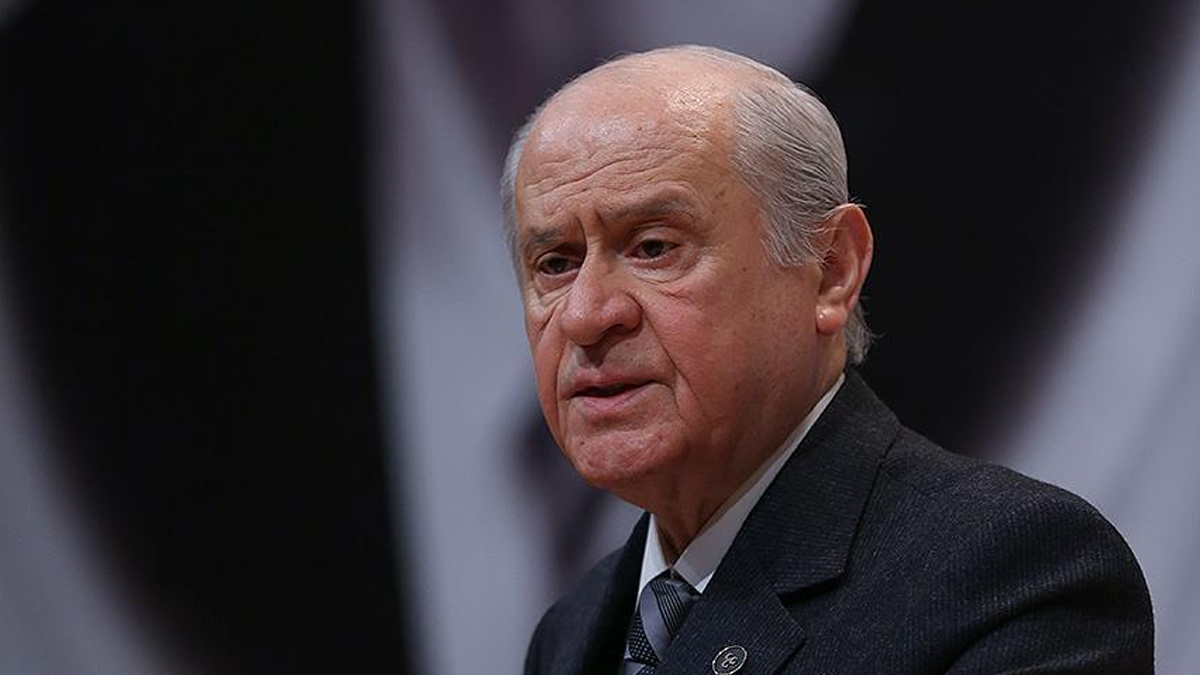 Son dakika! Bahçeli'den 103 amiral tepkisi