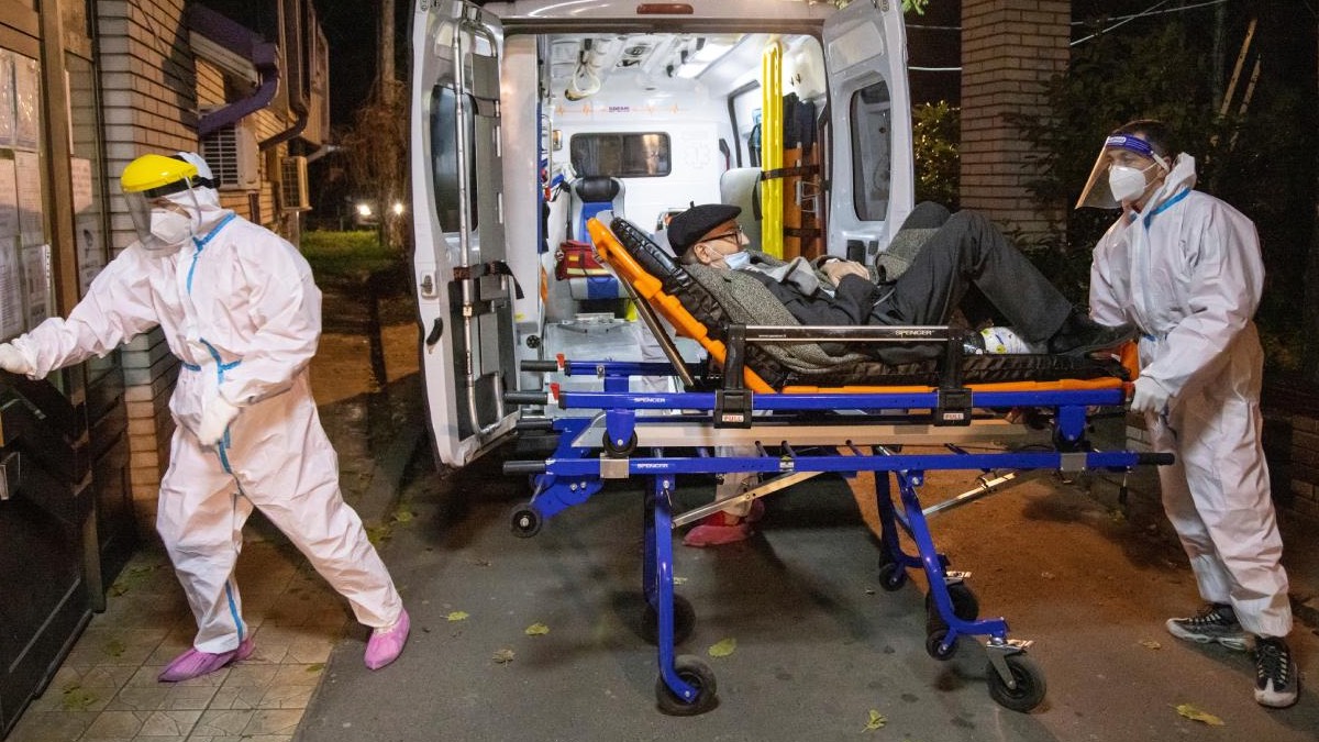 Cumhurbaşkanı vatandaşlarına yalvarmıştı! Sırbistan aşı olmak istemiyor