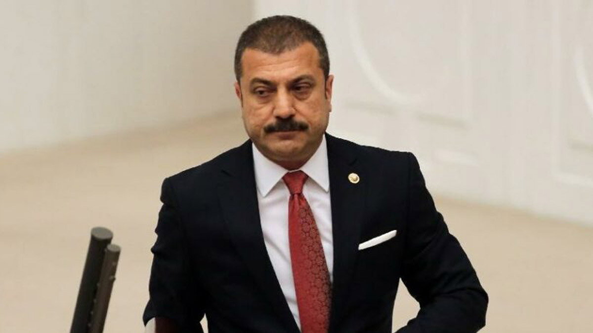 Financial Times'tan çarpıcı yorum: Merkez Bankası Başkanı Kavcıoğlu faiz ikileminde