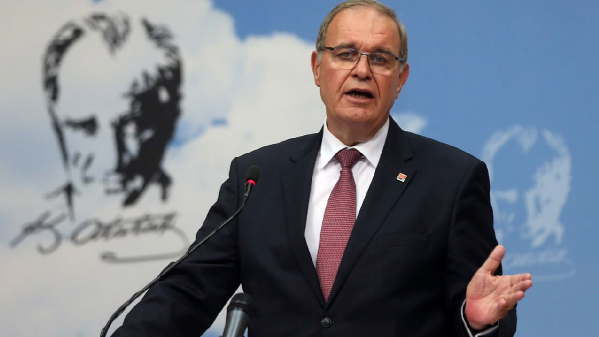 Öztrak'tan Erdoğan'a 'bildiri' tepkisi: Darbe korkunuz varsa en yakınlarınıza bakın