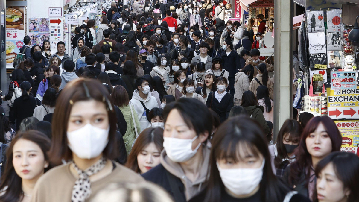 Japonya'nın 3 eyaletinde 'yarı OHAL'