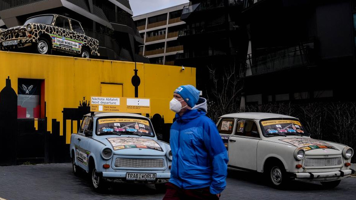 Almanya'da son 24 saatte Kovid-19'dan 246 kişi hayatını kaybetti