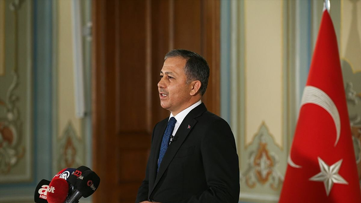 Vali Yerlikaya, İstanbul'da yapılan aşı sayısını açıkladı