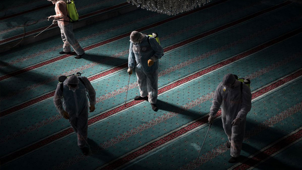 Camilerde teravih namazı kılınacak mı? Diyanet kararını verdi!