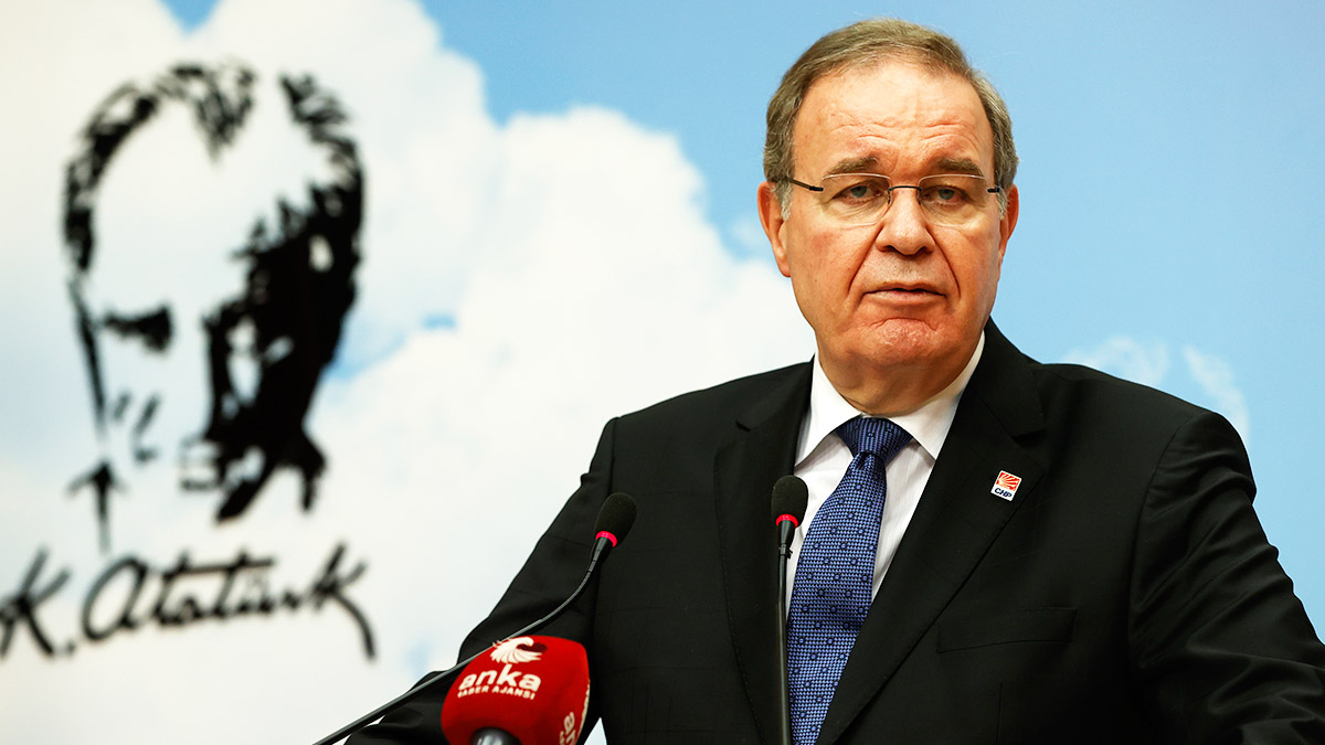 CHP'den amirallerin gözaltı süresine tepki: Bunun adı işkence ve zulüm