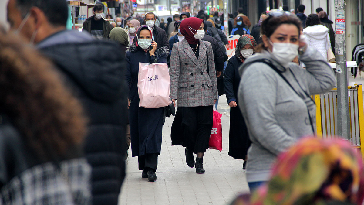 Son dakika! 13 Nisan korona tablosu açıklandı: Vaka sayısında yeni rekor