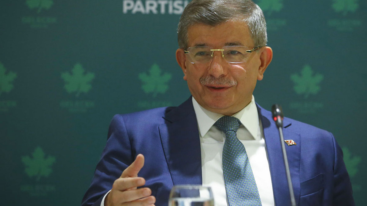 Davutoğlu'ndan iktidara 4 maddeli tedbir çağrısı