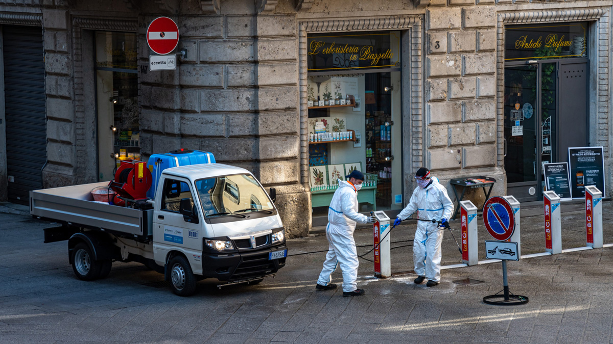 Avrupa alarm veriyor! Kovid-19 kaynaklı ölümler 1 milyonu aştı