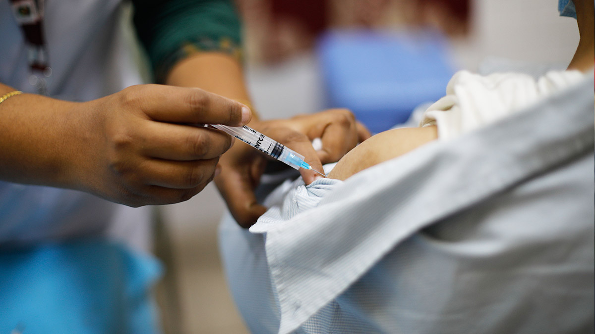 Şili'de ibre tersine döndü... Aşıya rağmen vakalar neden patladı?