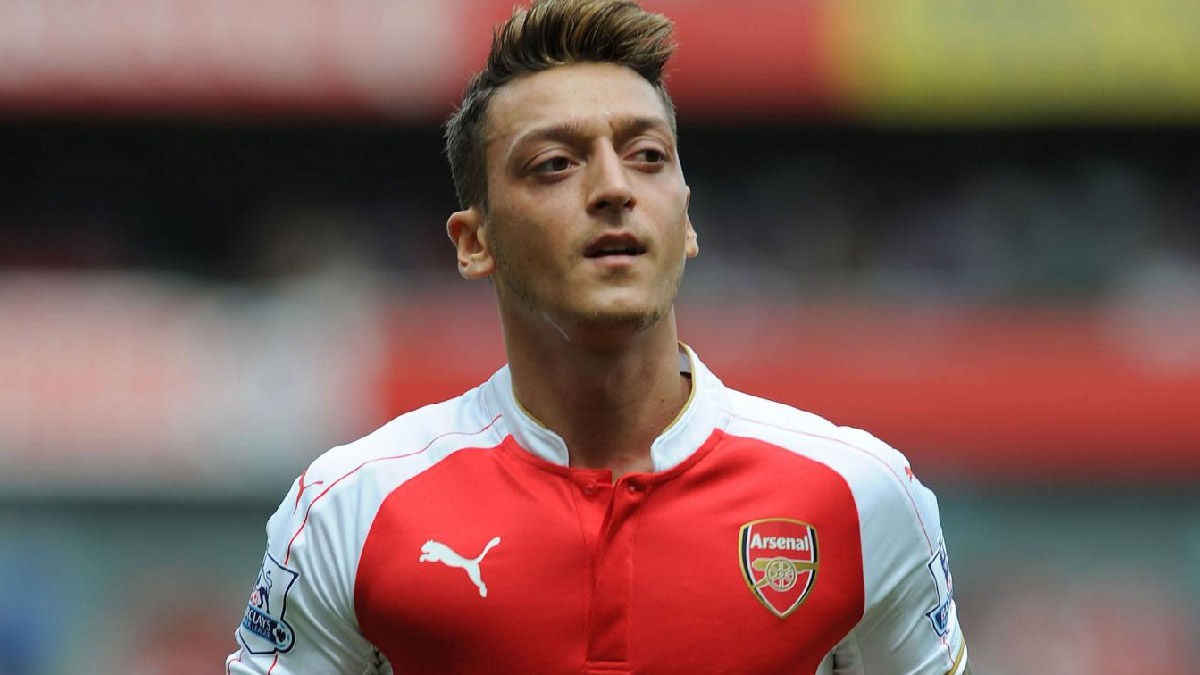 Mesut Özil'den Avrupa Süper Ligi tepkisi