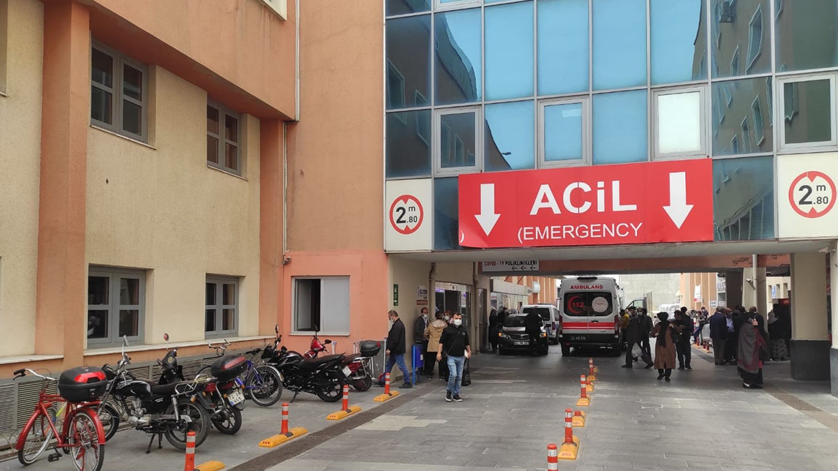 Sağlıkçılara şiddet! Batman'da filyasyon ekibine hasta yakınları saldırdı