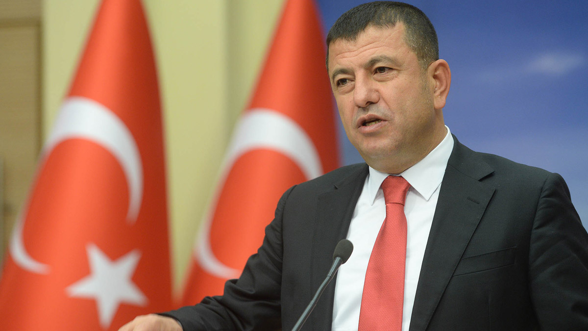 Ağbaba'dan yeni 'gri pasaport' iddiası: Kaçmak isteyenlerden 20 bin euro alındı