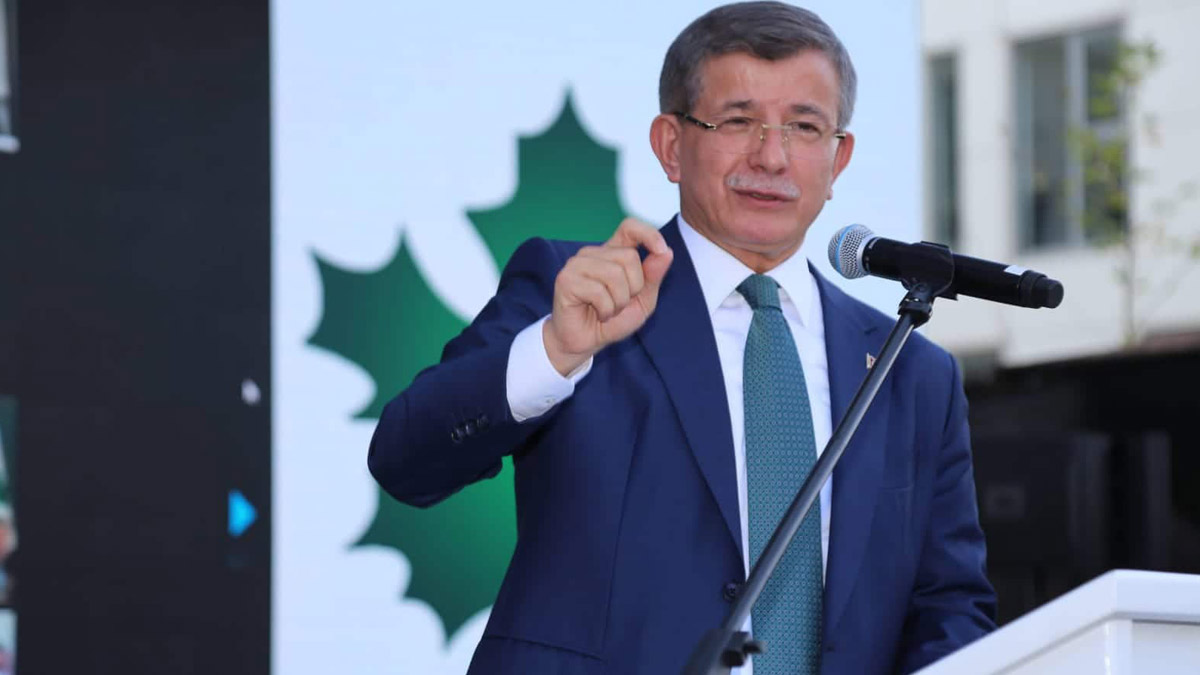 Davutoğlu'ndan yeni atamalara tepki: Bu bir bakan meselesi değil; zihniyet meselesidir