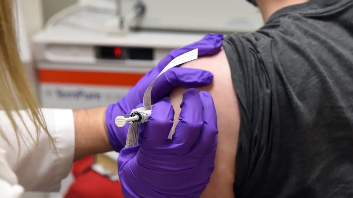 BioNTech aşısında kritik gün: Süre uzayacak mı?