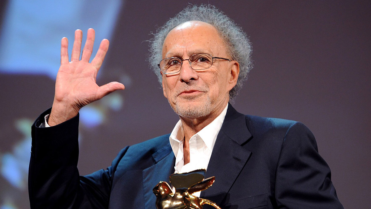 Tarantino'yu sinemaya kazandıran yönetmen hayatını kaybetti