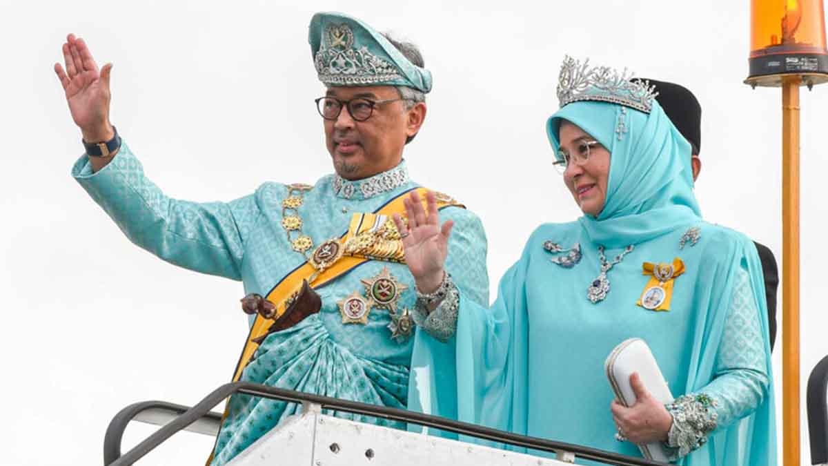 Spotify'da kraliçe fotoğrafına gözaltı