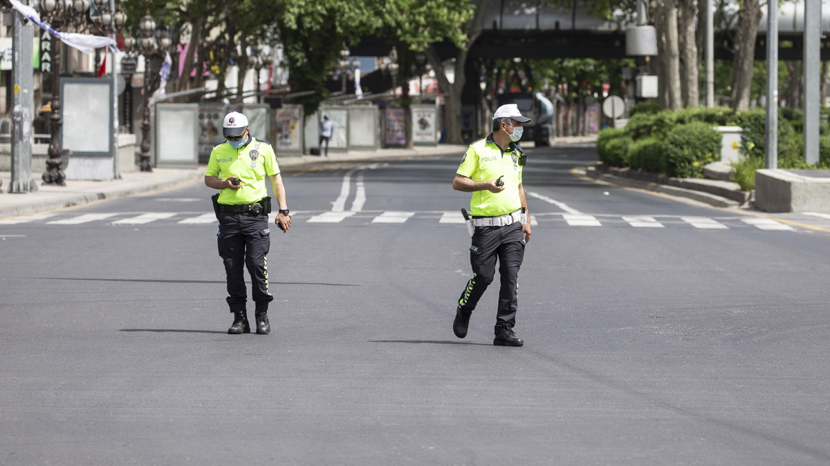 Son dakika! İçişleri tam kapanmanın detaylarını paylaştı