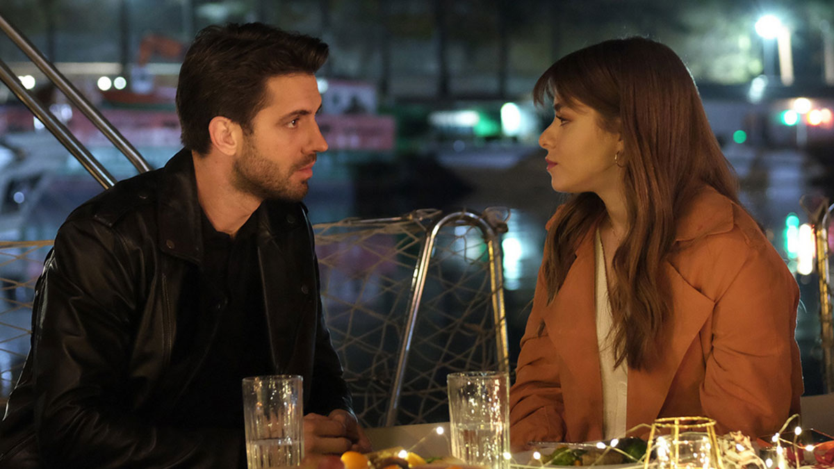 Masumiyet son bölümde İsmail'in sırrını ortaya çıkaran Hale kartları yeniden dağıtıyor!