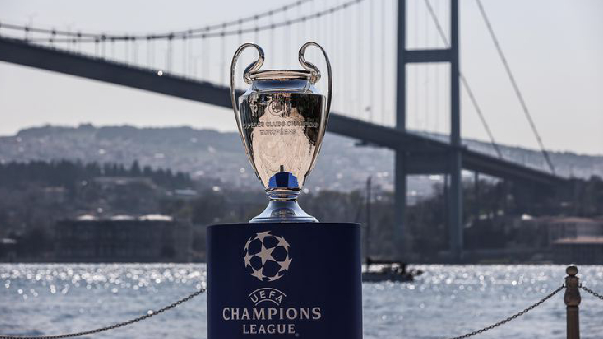 UEFA duyurdu: İstanbul'daki Şampiyonlar Ligi finali seyircili oynanacak