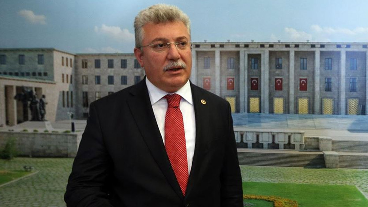 AK Partili Akbaşoğlu: Cumhurbaşkanımız, Osmanlı tokadını Biden'ın suratına indirdi