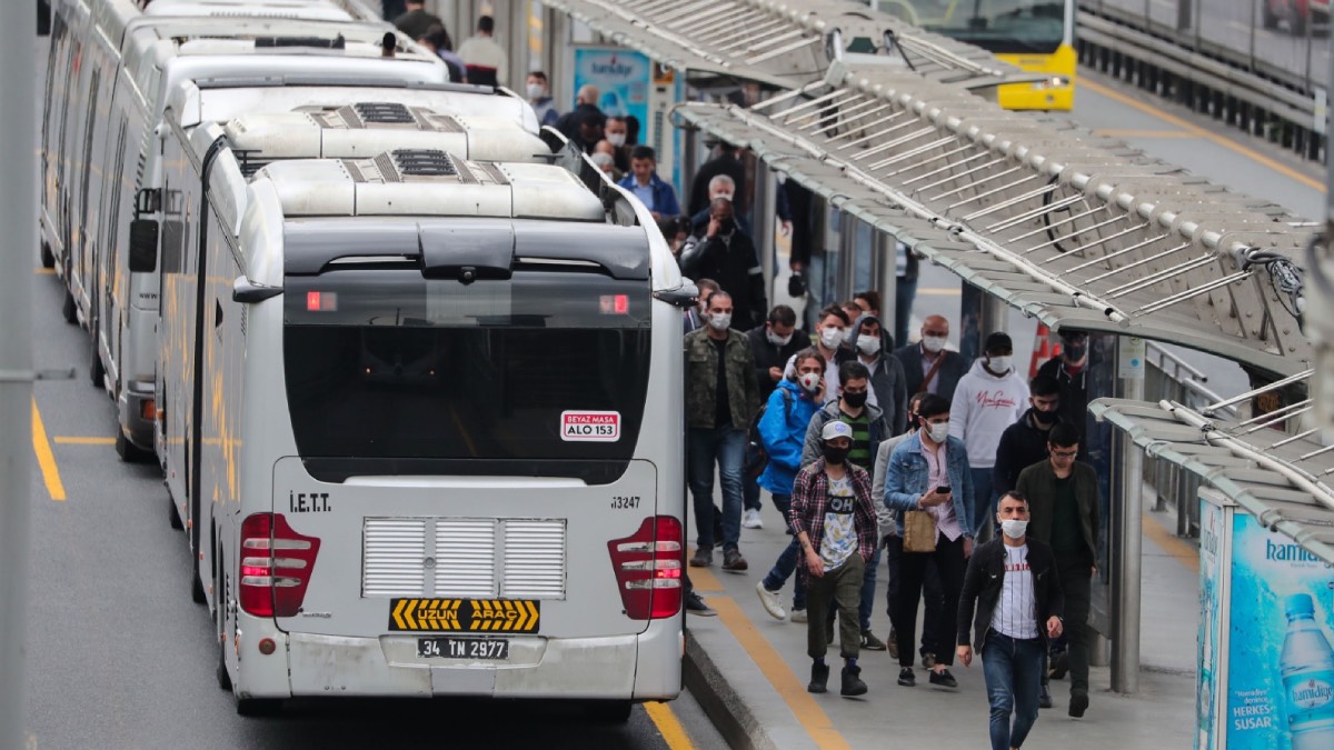 İBB'den toplu taşıma için tam kapanma düzenlemesi