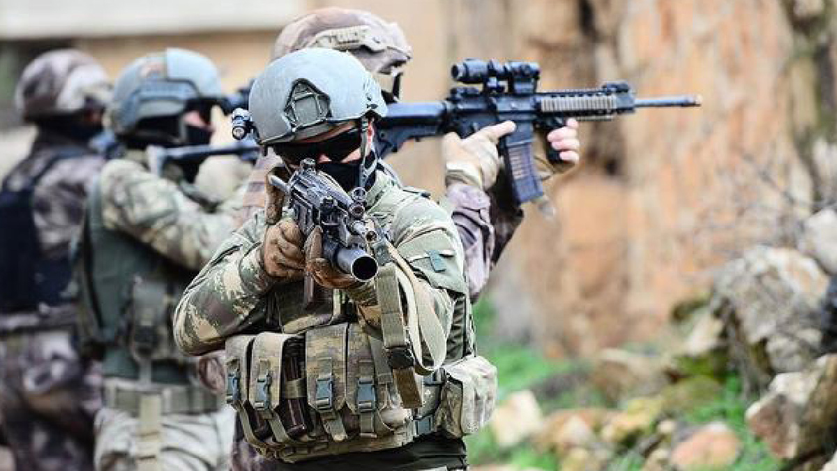 Diyarbakır'da 6 terörist etkisiz hale getirildi