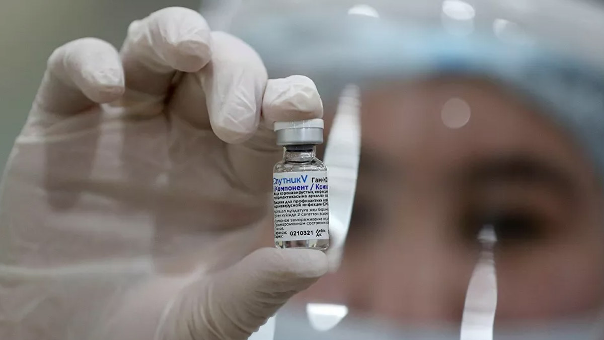 Son dakika! Bakan Koca duyurdu: Sputnik V aşısına acil onay verildi