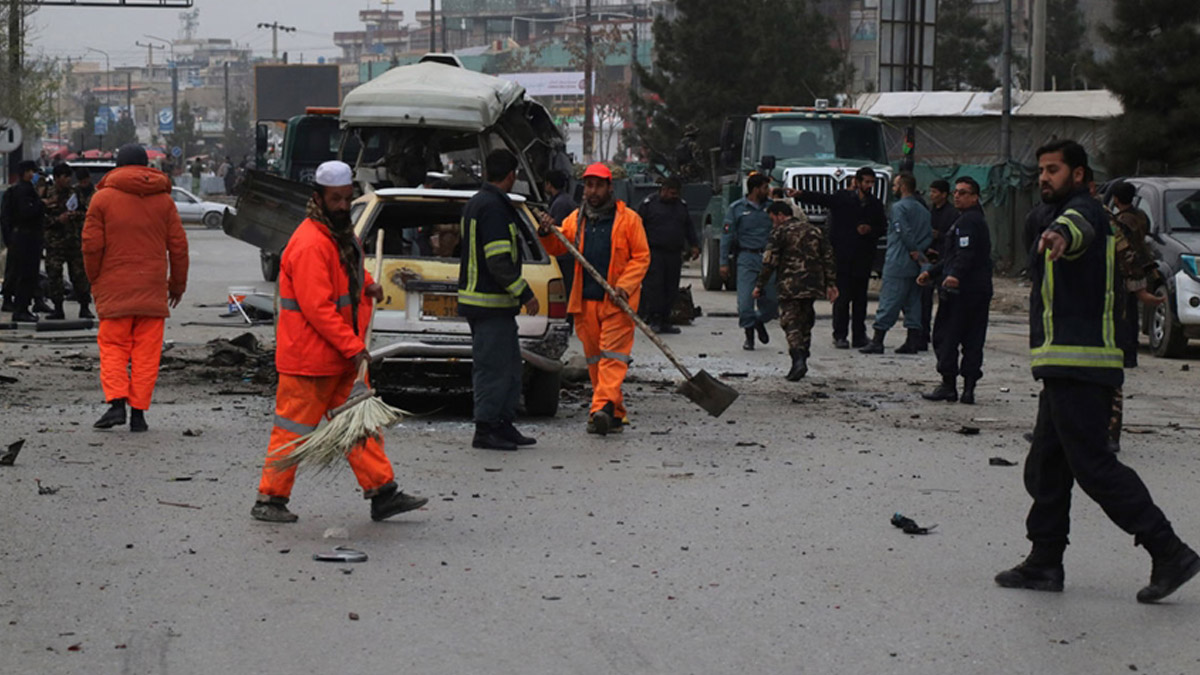 Son dakika! Afganistan'da bombalı saldırı: Çok sayıda ölü var