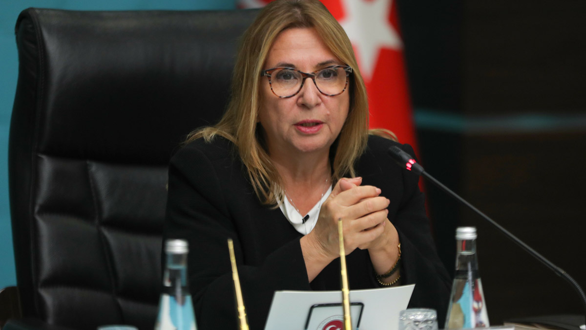 Pekcan'ın lüks daire masrafları da bakanlıktan