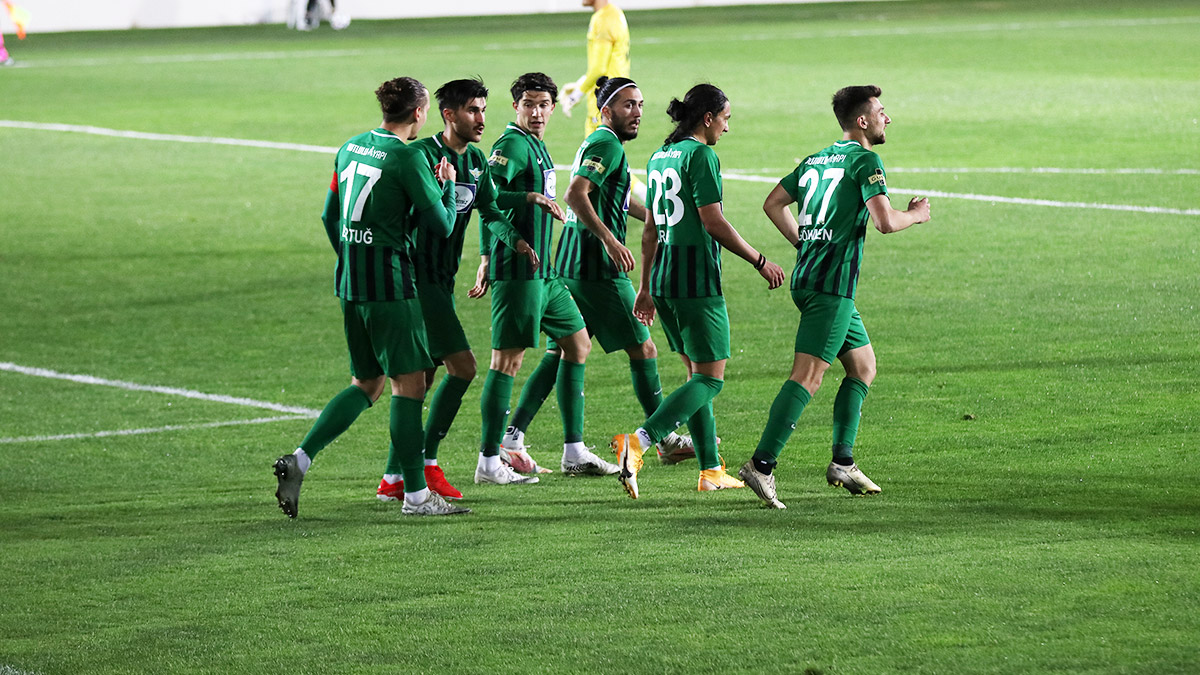 Son dakika! Akhisarspor da lige veda etti