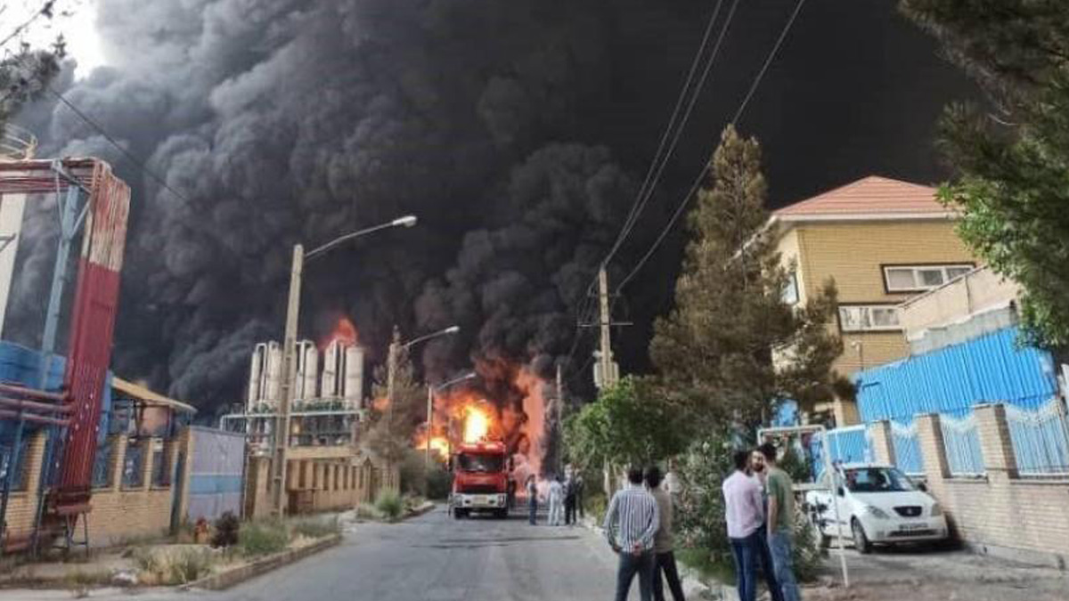 Kimya fabrikasında yangın! Kara dumanlar gökyüzünü kapladı