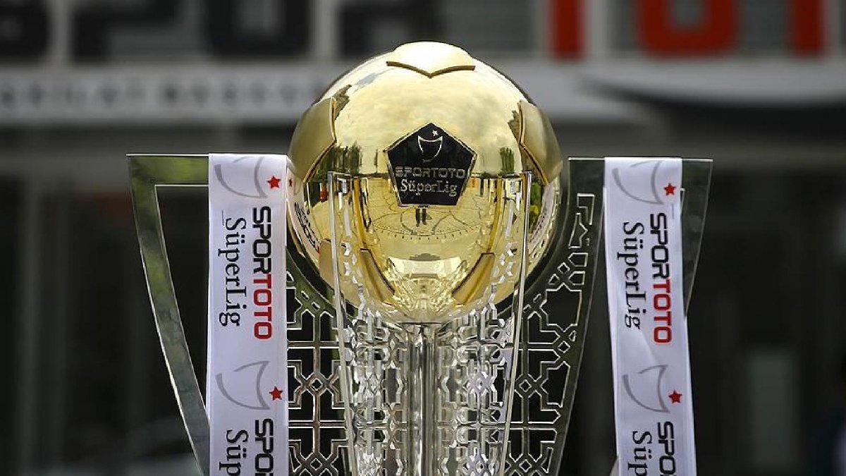 Beşiktaş: Kupanın Türk Telekom'a getirilmesi gibi bir talebimiz yok