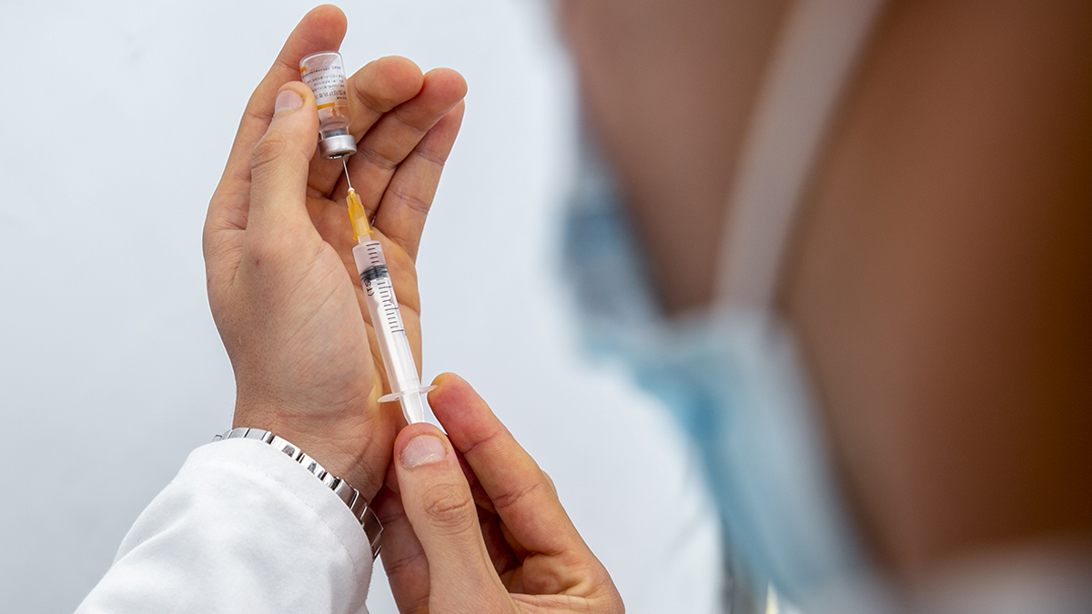 Sürü bağışıklığında alarm! Milyarlarca insan aşı olmayı reddetti