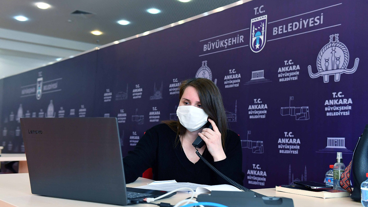 Ankara Büyükşehir'in Psikolojik Destek Hattı hizmete devam ediyor