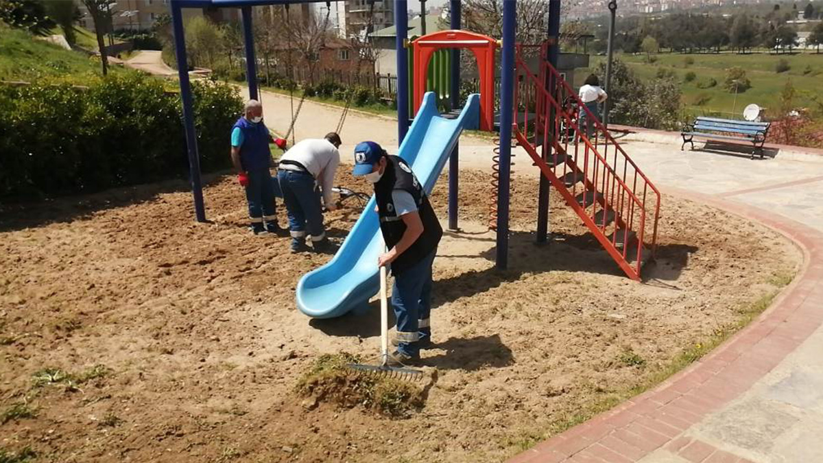 Kartal’daki park ve yeşil alanlar tam kapanma sürecinde yaza hazırlanıyor