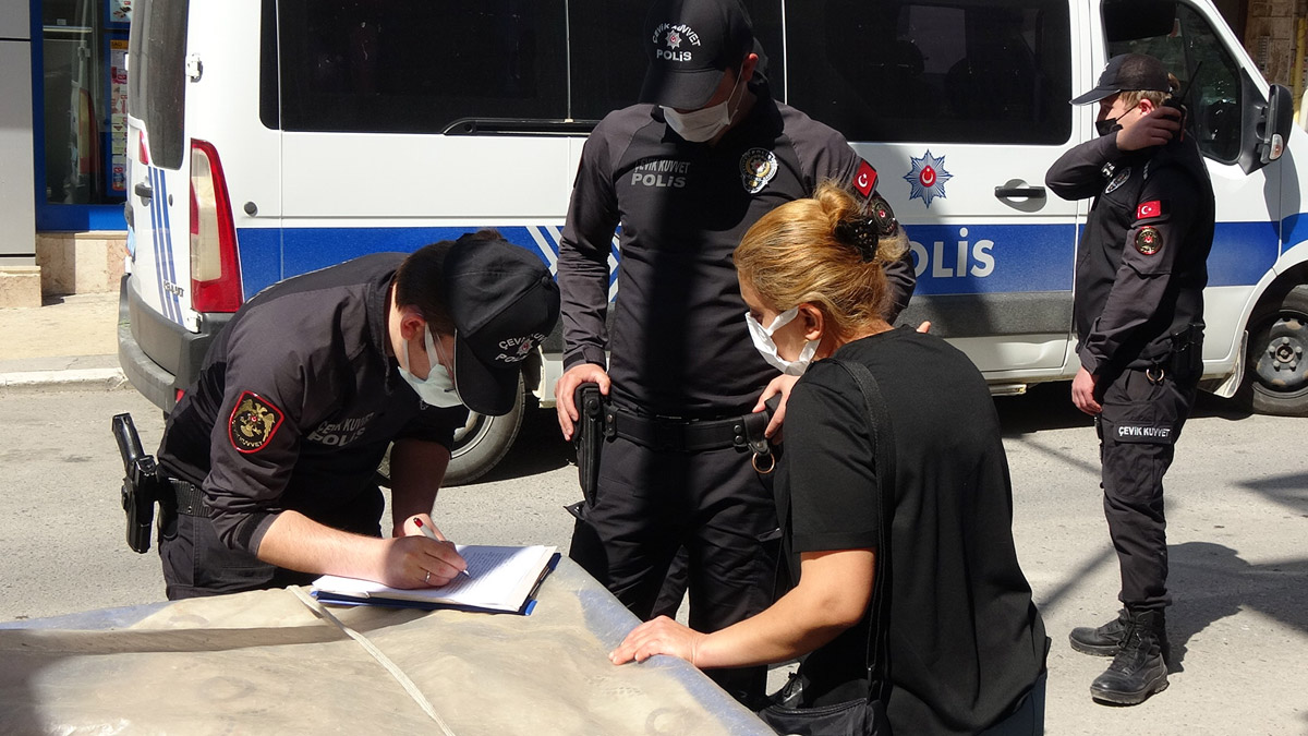 Market önlerinde sıkı denetim: Çocuk benim değil, ceza yazamazsın