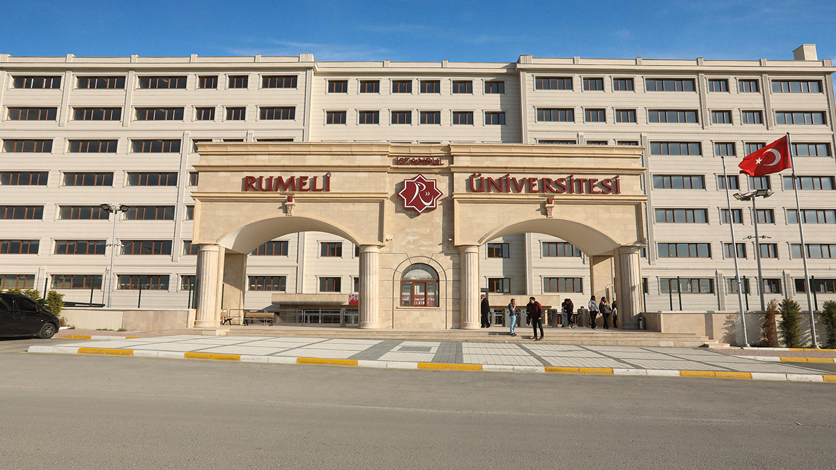 istanbul rumeli universitesi 8 ogretim uyesi alacak