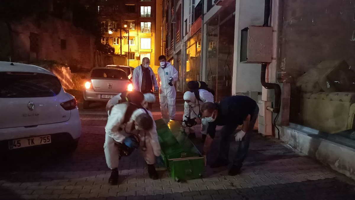 Kötü koku Balıkesir'deki vahşeti ortaya çıkarttı