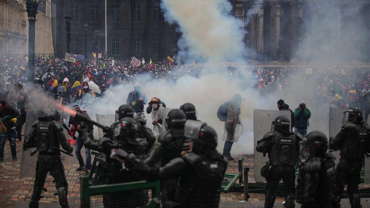 Vergi reformu protestoları can almaya devam ediyor! Kaos tüm ülkeye yayıldı