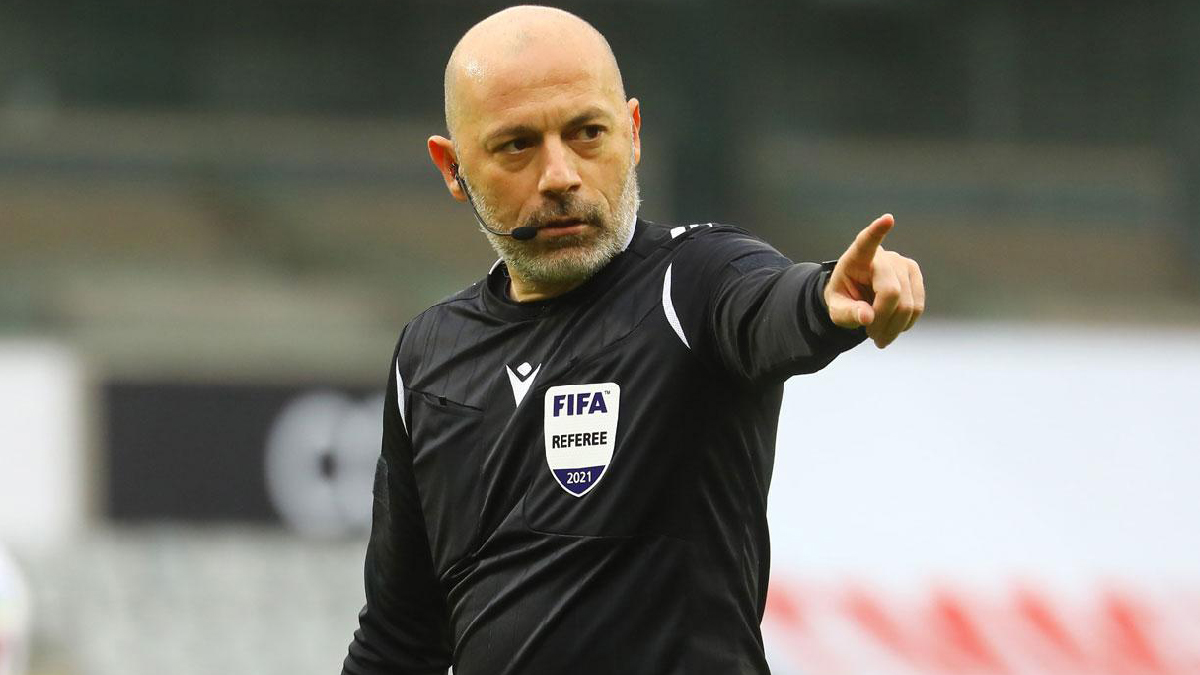 Galatasaray-Beşiktaş derbisinde Cüneyt Çakır düdük çalacak