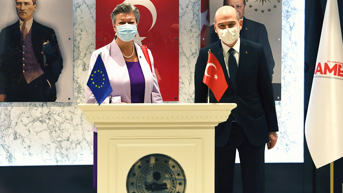 Soylu, AB Komiseri Johansson ile görüştü