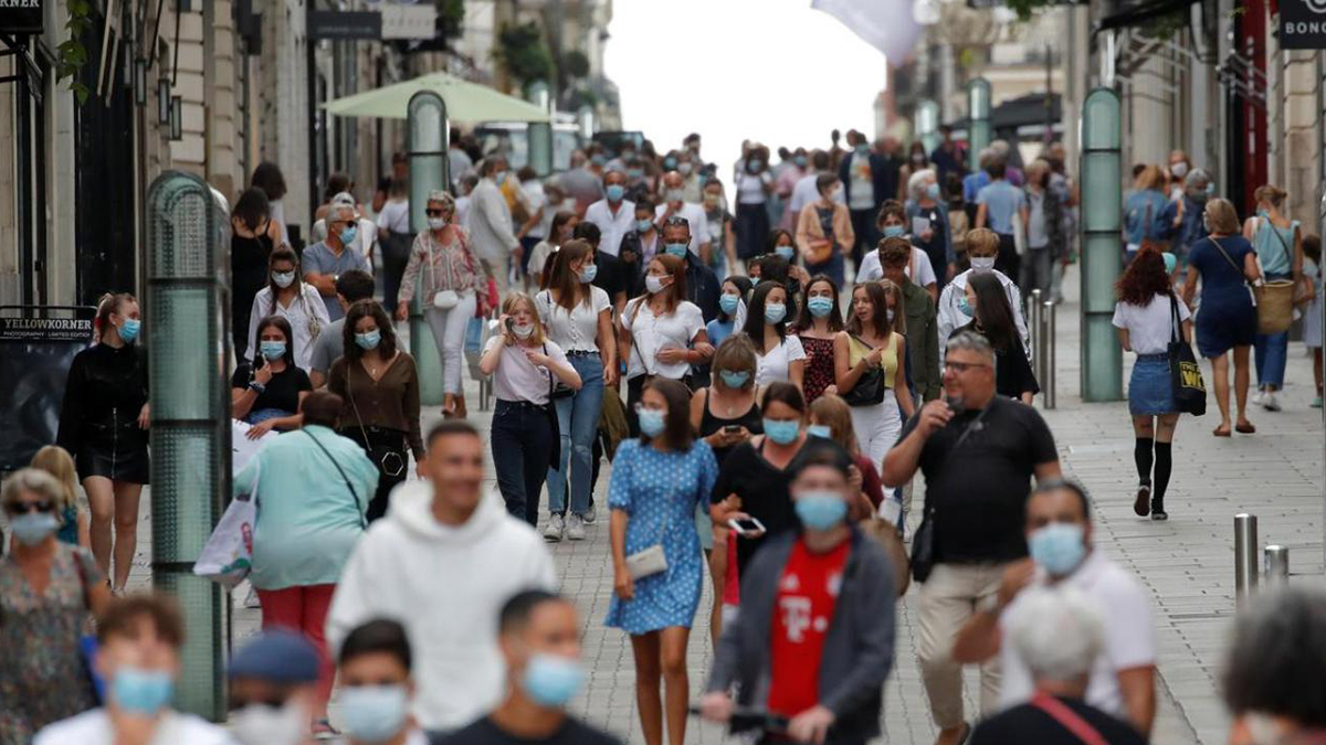 Prof. Dr. Ceyhan uzun süren pozitiflikle ilgili uyardı: İzolasyon en az 14 gün olmalı