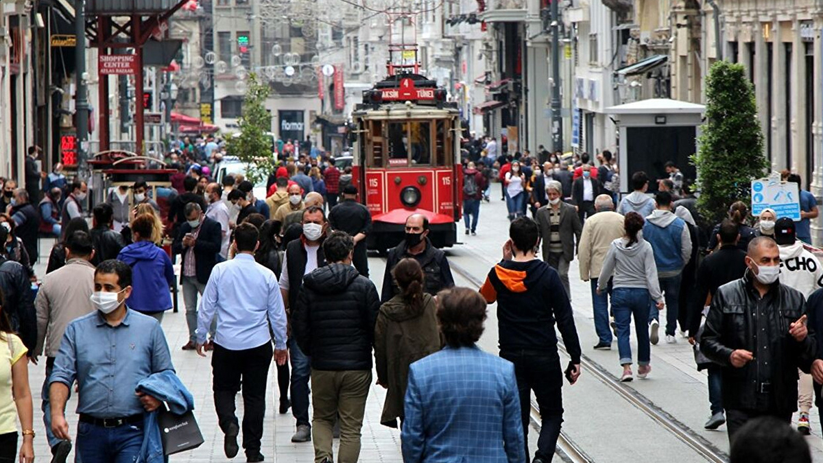 İBB'den İstiklal Caddesi açıklaması: Bir anka kuşudur