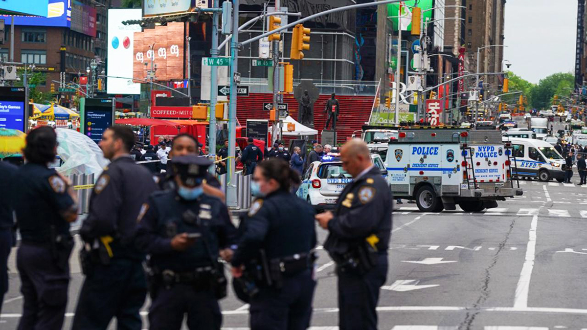 Times Meydanı'nda silahlı saldırı