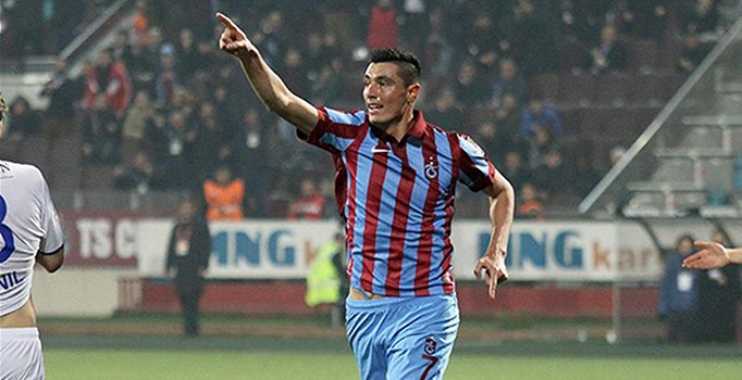 Trabzonsporlu Oscar Cardozo'ya ABD'den talip var