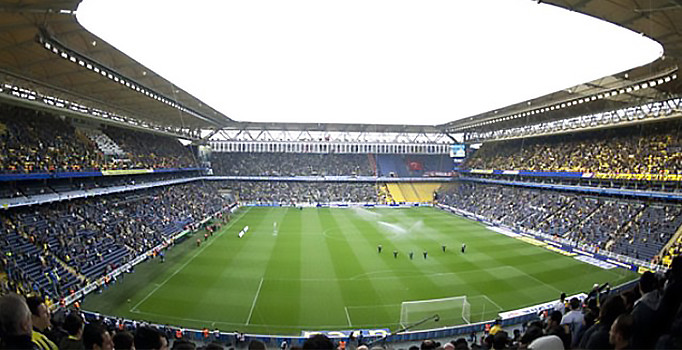 Fenerbahçe yenilenen kombine sayısını açıkladı